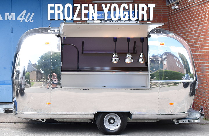 airstream_frozen_yogurt.jpg