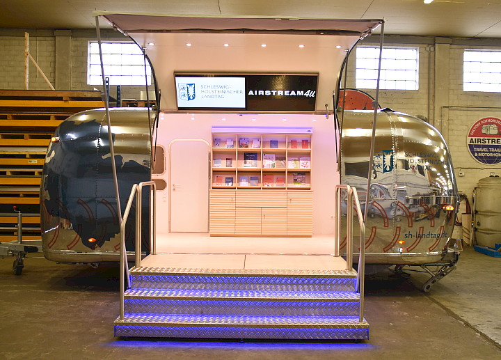 airstream_sh_landtagsmobil_moin.jpg