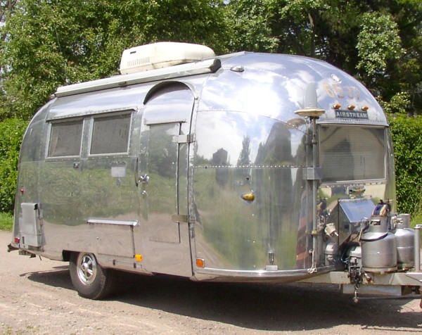 Globetrotter_a.jpg