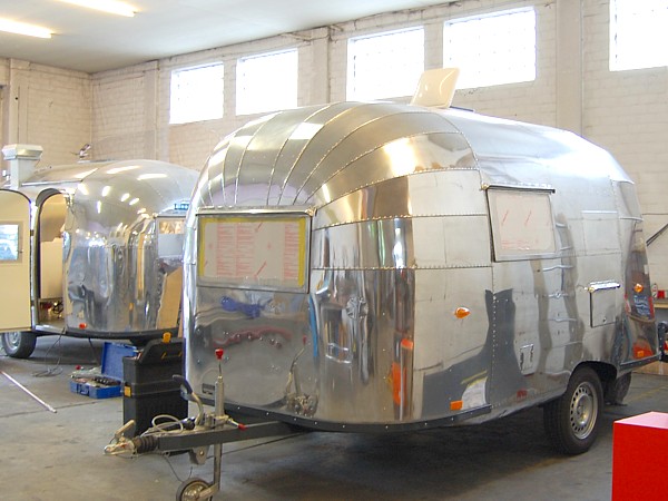 57_Airstream_Bubble.jpg