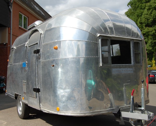 18_Airstream_54_b.jpg