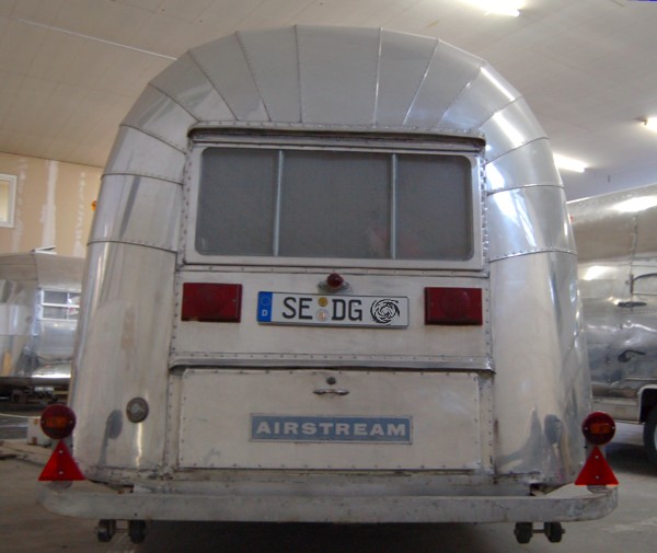 18_Airstream_Wanderer_1954_c.jpg