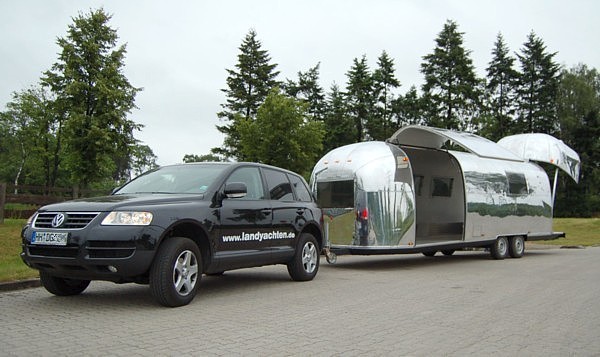 Airstream_Sovereign_Eventmobile_c.jpg