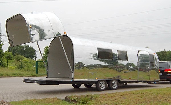 Airstream_Sovereign_Eventmobile_d.jpg