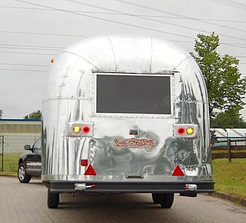 Airstream_Sovereign_Eventmobile_e.jpg