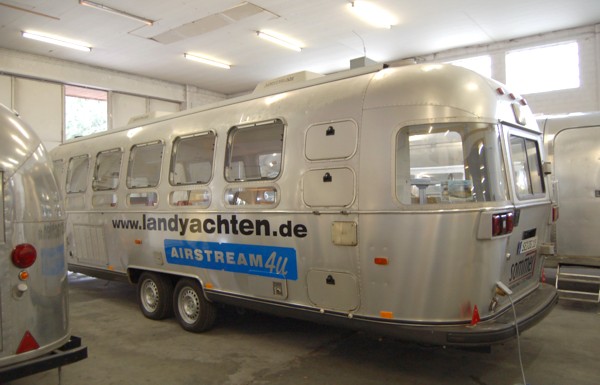 1994_Airstreamer.jpg