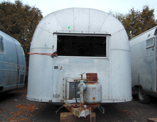 Airstream_Globetrotter_57_a.jpg