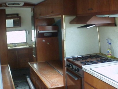 Airstream_Sovereign_1961_f.jpg
