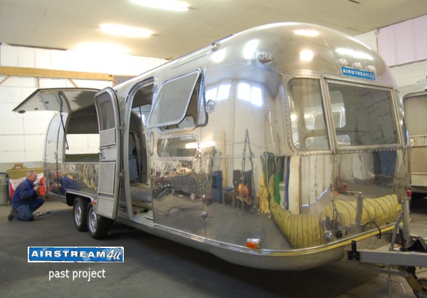 Airstream_Sovereign_1970_past_project.jpg