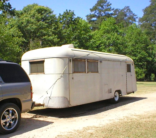 24ft_Westwood_1947_a.jpg