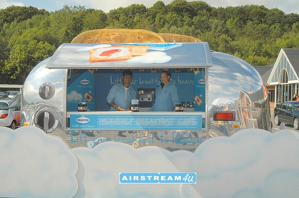 Airstream_Promotion_in_United_Kingdom_open.jpg