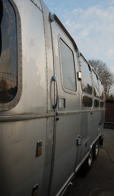 Airstream_Diner_g.jpg