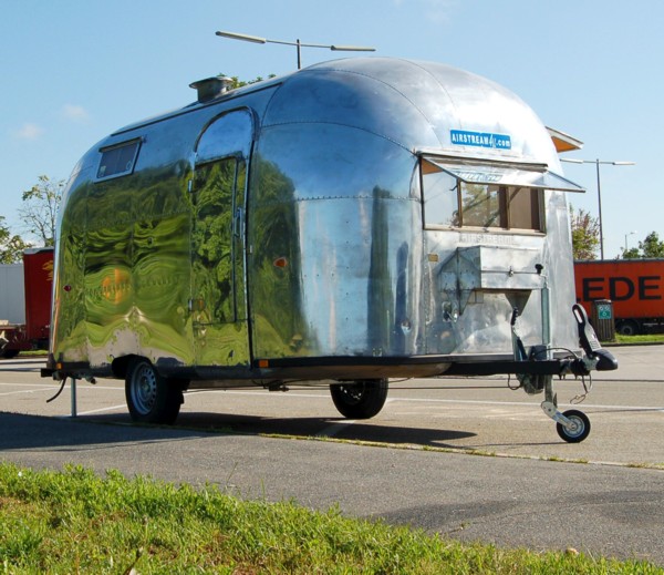 58_Coffee_Trailer_18ft_c.jpg