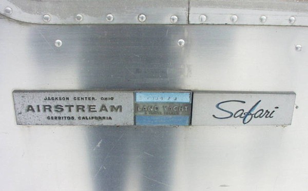 airstream_safari_72_f.jpg