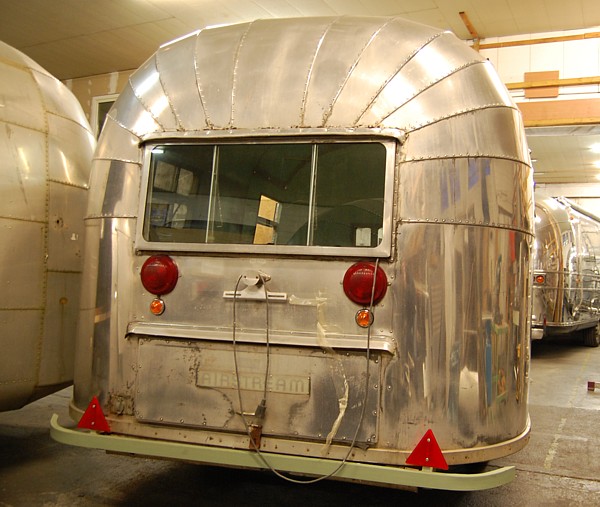 18ft_Airstream_Clipper_51_a.jpg