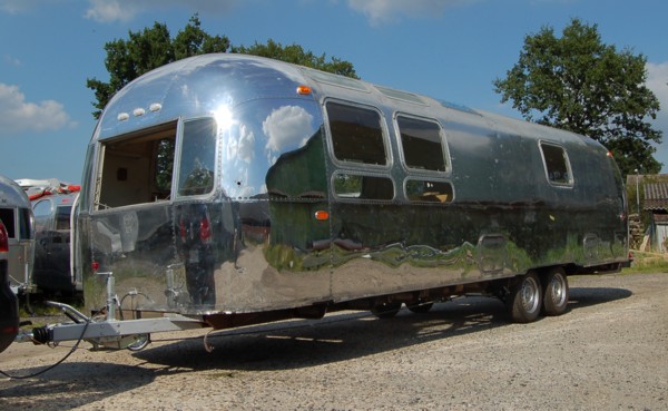 Airstream_Eventmobile_Promotionfahrzeug_b.jpg