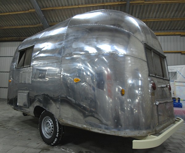 16ft_airstream_bubble_57_d.jpg