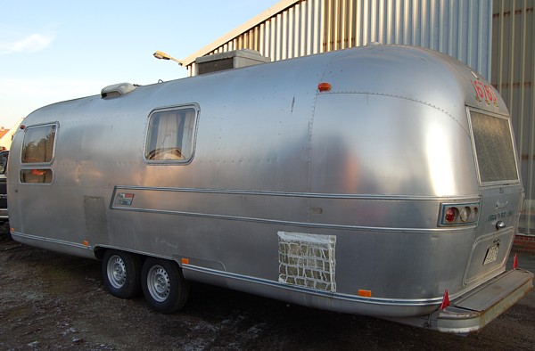 airstream_overlander_1969_d.jpg