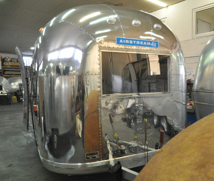 airstream4u_snackmobil_a.jpg