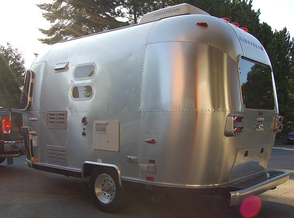 airstream_ccd_bambi_rear.jpg