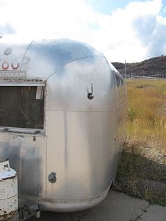 airstream_globetrotter_1960_a.jpg