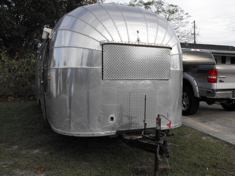 Airstream_Caravanner_1957_b.JPG