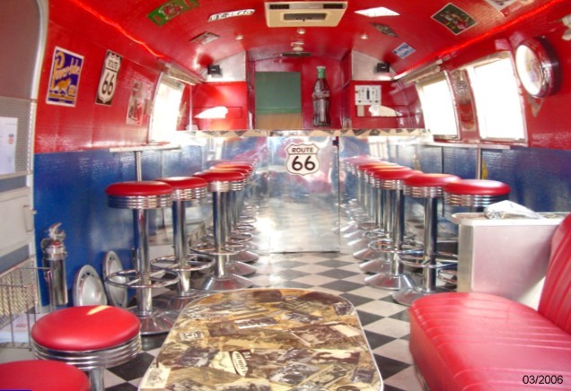 american_bar_airstream_diner_xx_2006.jpg