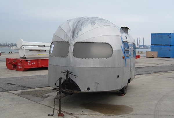 18ft_Silver_Streak_Clipper_1951.jpg