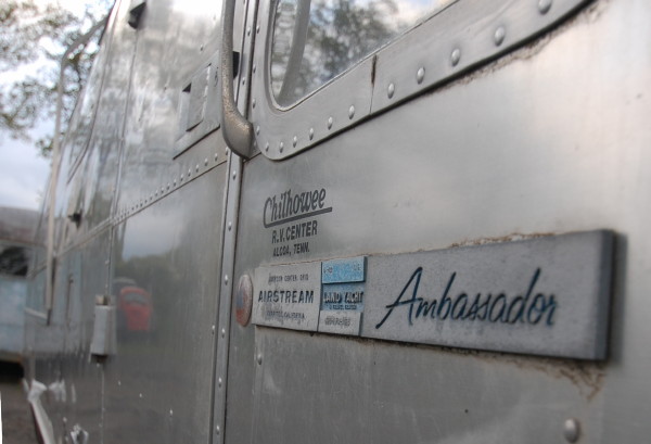 1977_SIGN_amb.jpg