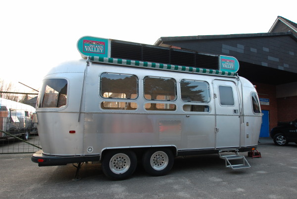 Airstream_Diner_a.jpg