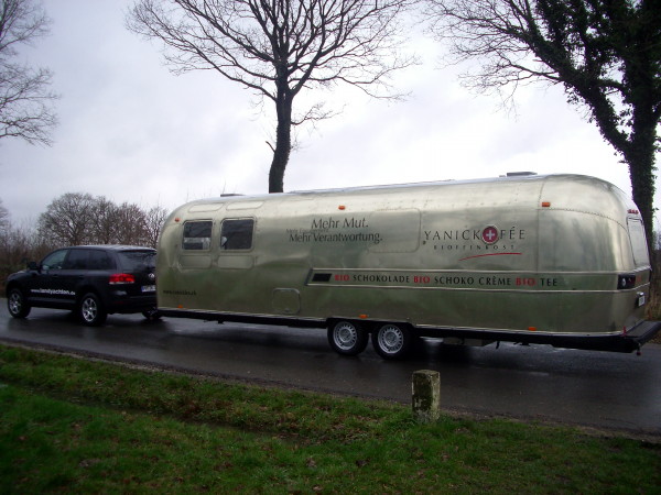 airstream_snack_coffee_lounge_d.jpg