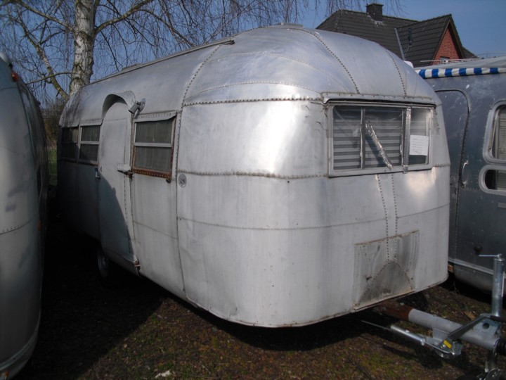 22ft_Curtis_Clipper_1948_in_Germany.jpg