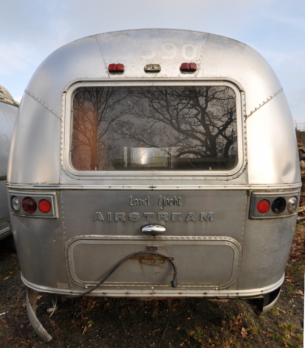 21ft_Airstream_Globetrotter_1970_b.jpg