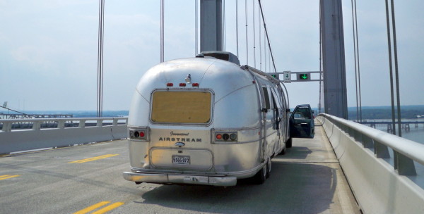 69_airstream_overlander_27ft.jpg
