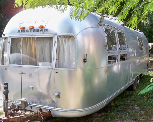 airstream_sovereign_1970_in_usa.jpg
