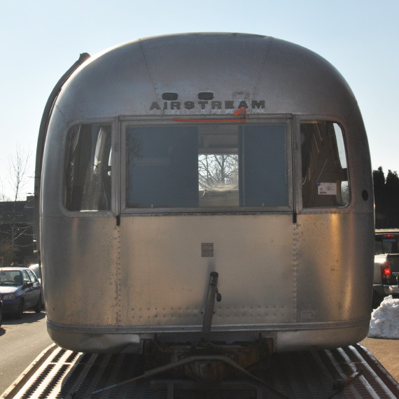 27ft_airstream_overlander_70s_d.jpg