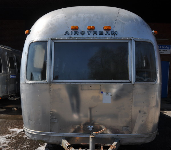 1970er_Airstream_Sovereign_Bug.jpg