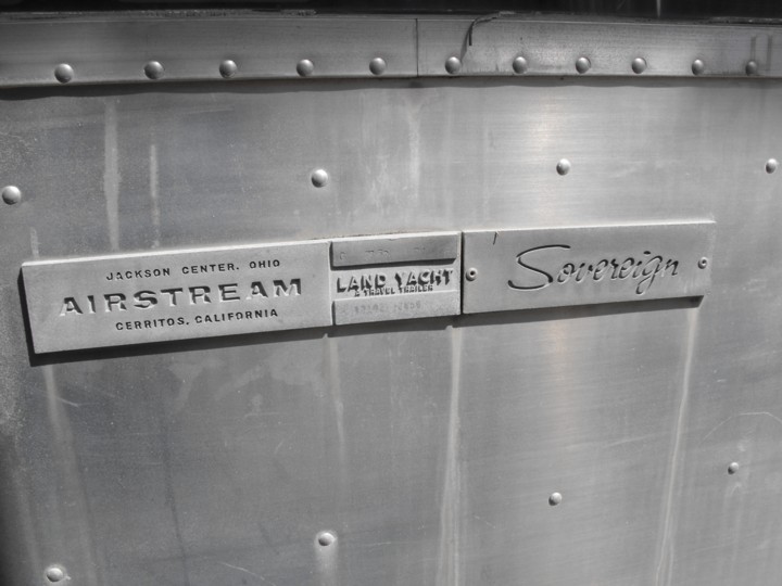 airstream_sovereign_1972_sign.jpg