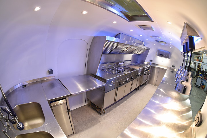 airstream_mobile_kitchen_1960_interior1.jpg