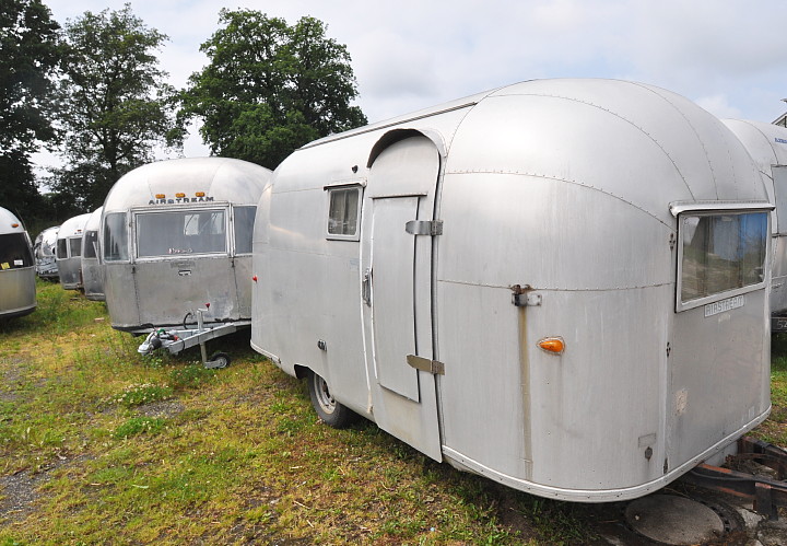 18_Feet_Airstream_Pacer_1959_just_arrived.jpg