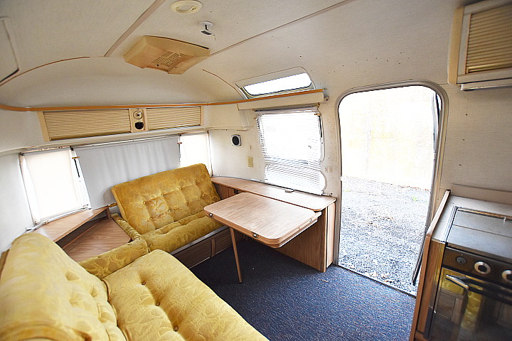airstream_sovereign_front_couch.jpg