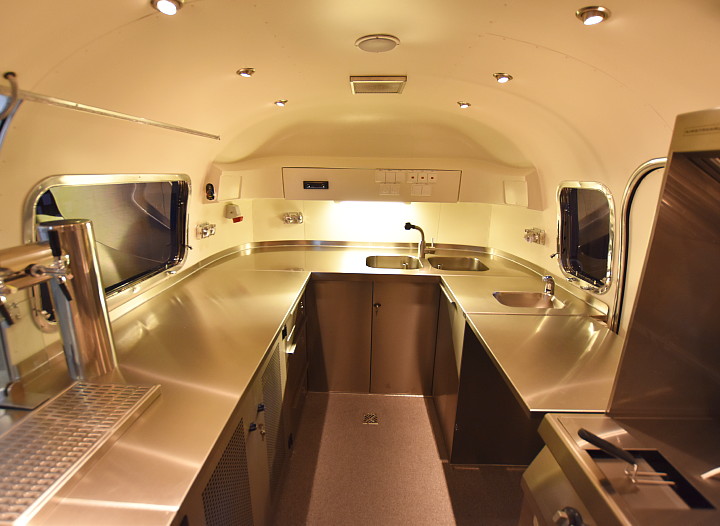airstream_catering_b.jpg