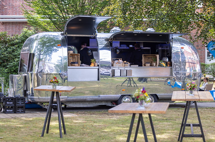 MKN_custom_food_airstream.jpg